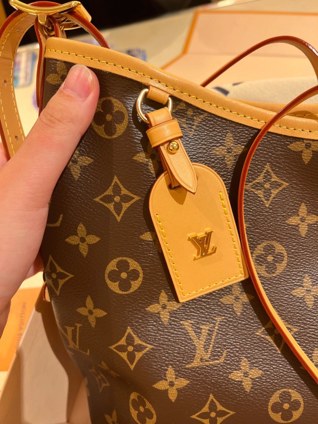 Shebag Louis Vuitton Carry all small M46203 collection(2024 Aug updated)-Best Quality Fake designer Bag Review, Replica designer bag ru Shebag Louis Vuitton Carry all small M46203 collection(2024 Aug updated)-Best Quality Fake designer Bag Review, Replica designer bag ru