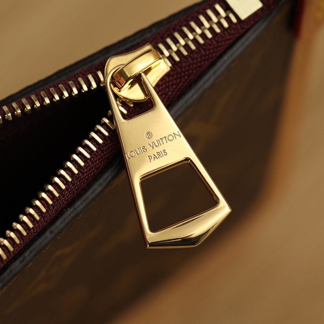 Shebag Louis Vuitton Carry all small M46203 collection(2024 Aug updated)-Best Quality Fake designer Bag Review, Replica designer bag ru Shebag Louis Vuitton Carry all small M46203 collection(2024 Aug updated)-Best Quality Fake designer Bag Review, Replica designer bag ru