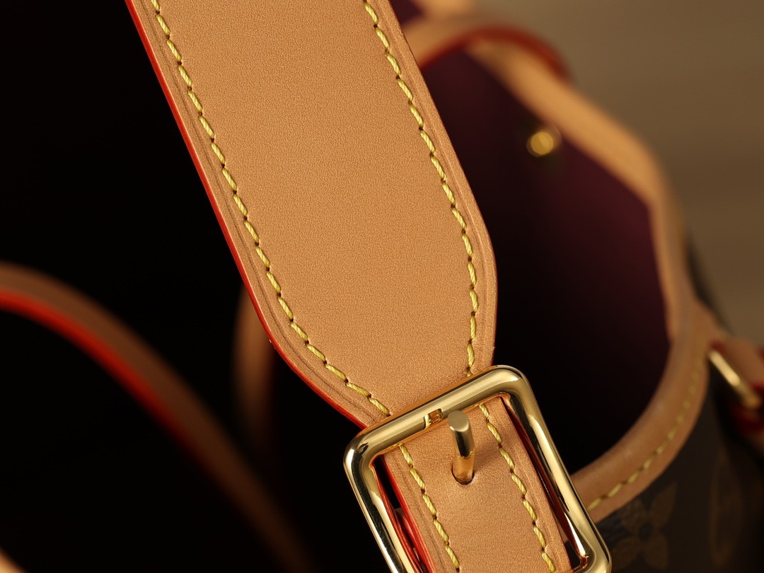 Shebag Louis Vuitton Carry all small M46203 collection(2024 Aug updated)-Best Quality Fake designer Bag Review, Replica designer bag ru Shebag Louis Vuitton Carry all small M46203 collection(2024 Aug updated)-Best Quality Fake designer Bag Review, Replica designer bag ru