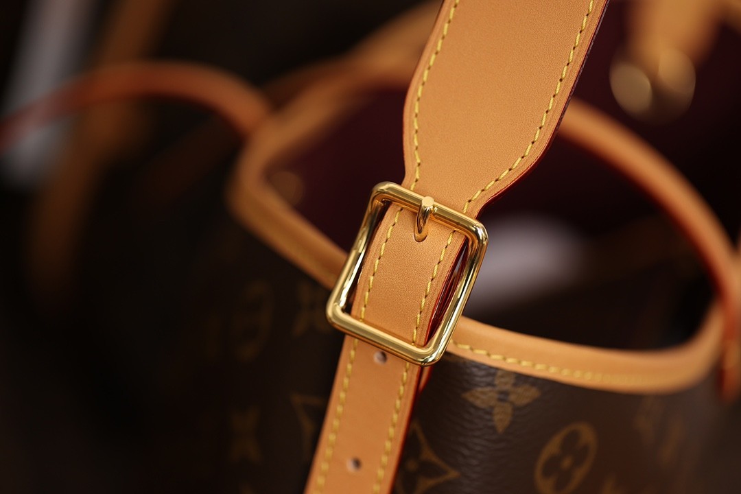 Shebag Louis Vuitton Carry all small M46203 collection(2024 Aug updated)-Best Quality Fake designer Bag Review, Replica designer bag ru Shebag Louis Vuitton Carry all small M46203 collection(2024 Aug updated)-Best Quality Fake designer Bag Review, Replica designer bag ru