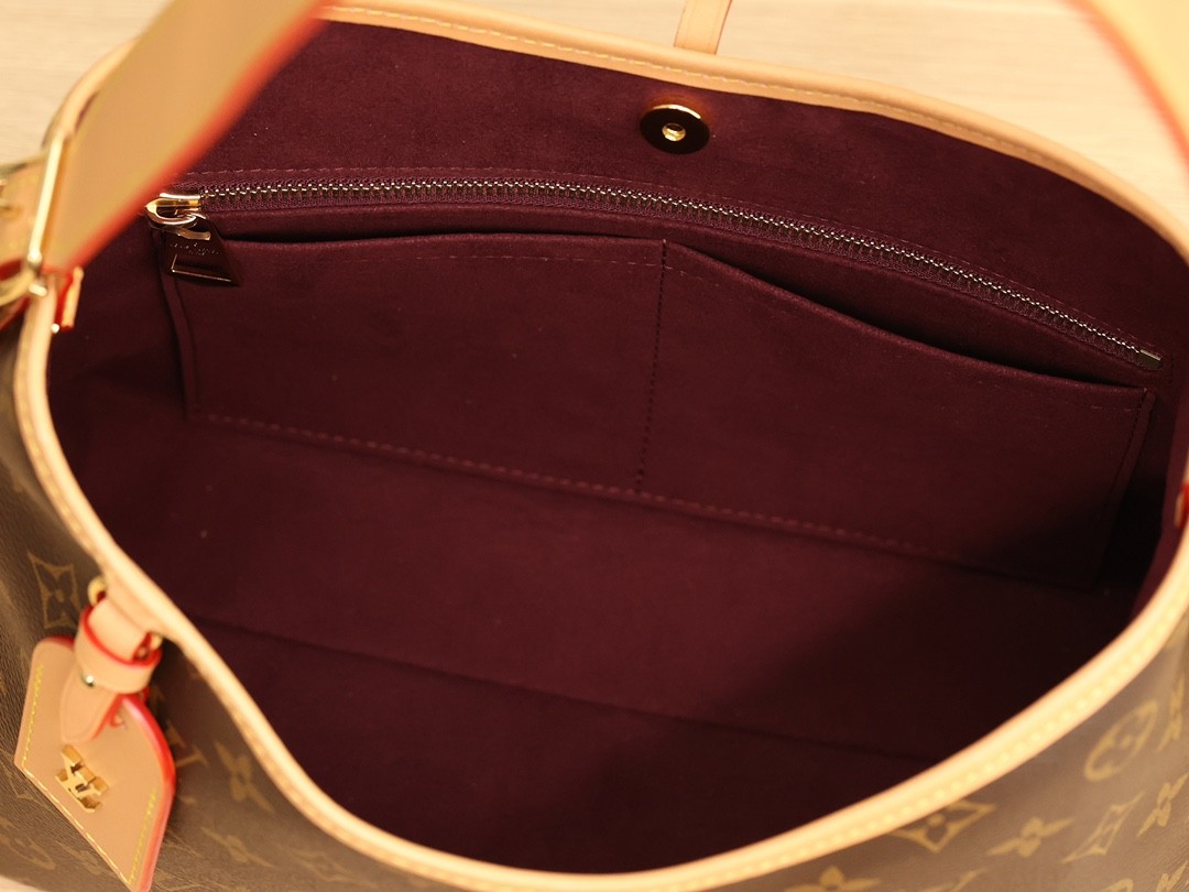 Shebag Louis Vuitton Carry all small M46203 collection(2024 Aug updated)-Best Quality Fake designer Bag Review, Replica designer bag ru Shebag Louis Vuitton Carry all small M46203 collection(2024 Aug updated)-Best Quality Fake designer Bag Review, Replica designer bag ru