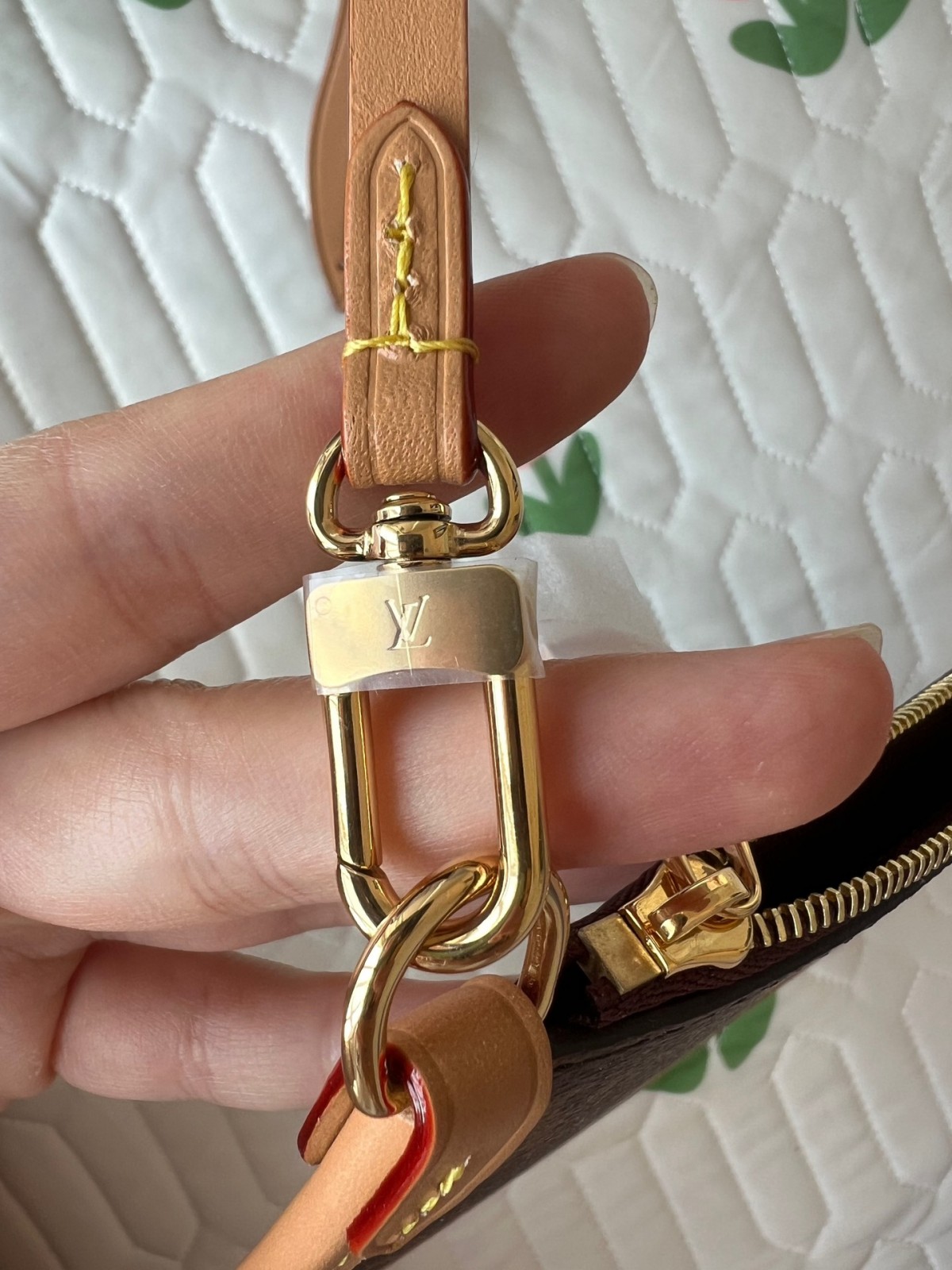 Shebag Louis Vuitton Carry all small M46203 collection(2024 Aug updated)-Best Quality Fake designer Bag Review, Replica designer bag ru Shebag Louis Vuitton Carry all small M46203 collection(2024 Aug updated)-Best Quality Fake designer Bag Review, Replica designer bag ru