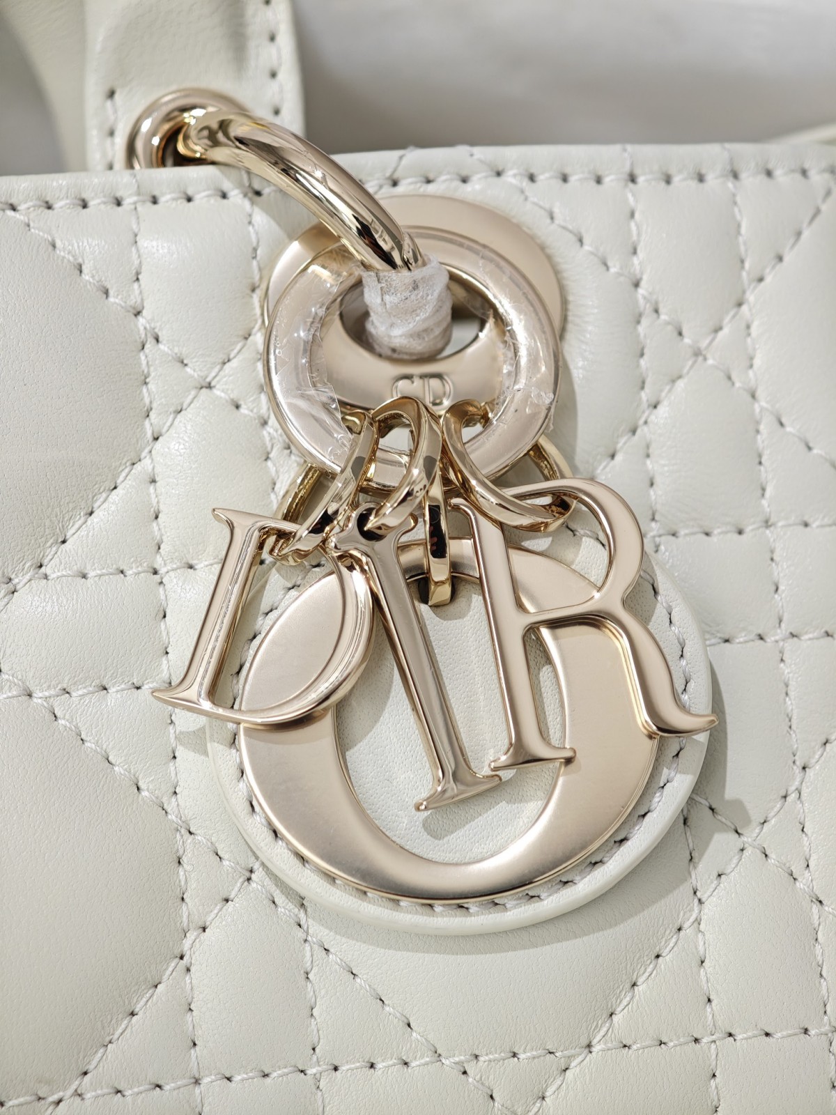 Shebag Lady Dior D joy bag full review（2024 Aug updated）-Best Quality Fake designer Bag Review, Replica designer bag ru