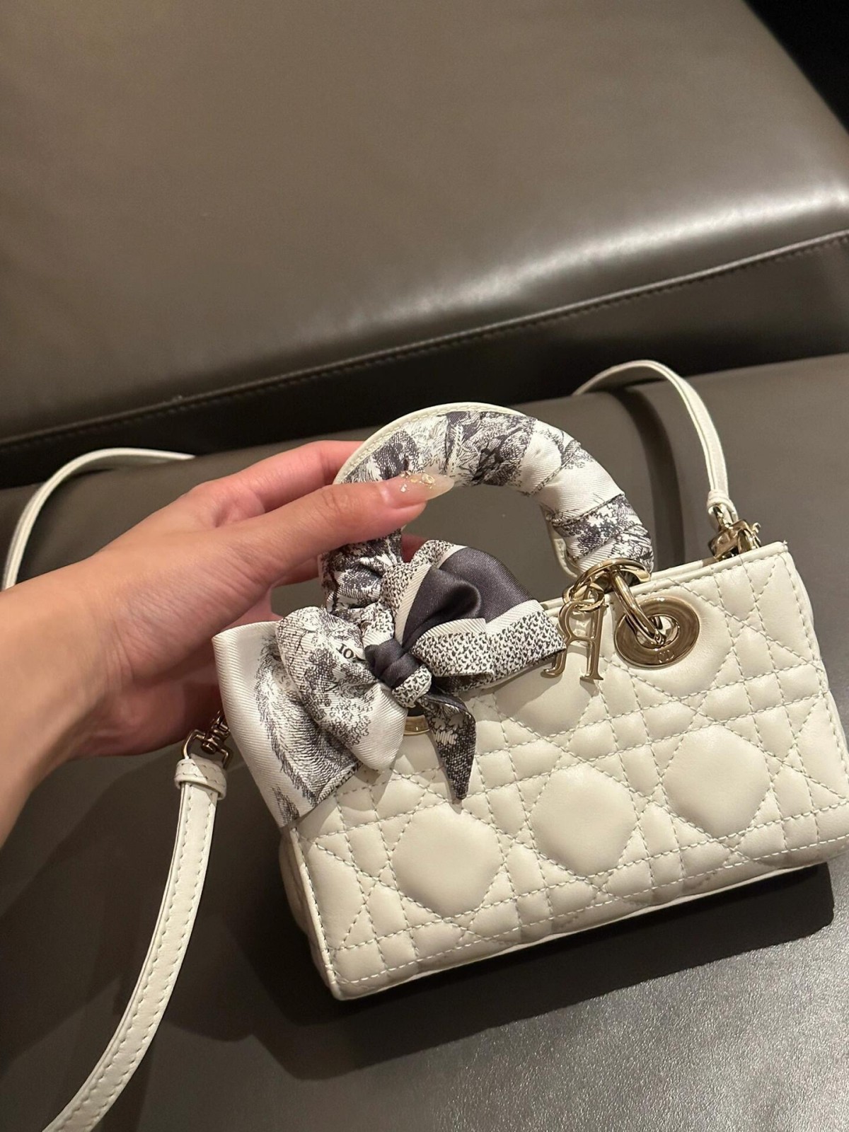 Shebag Lady Dior D joy bag full review（2024 Aug updated）-Best Quality Fake designer Bag Review, Replica designer bag ru