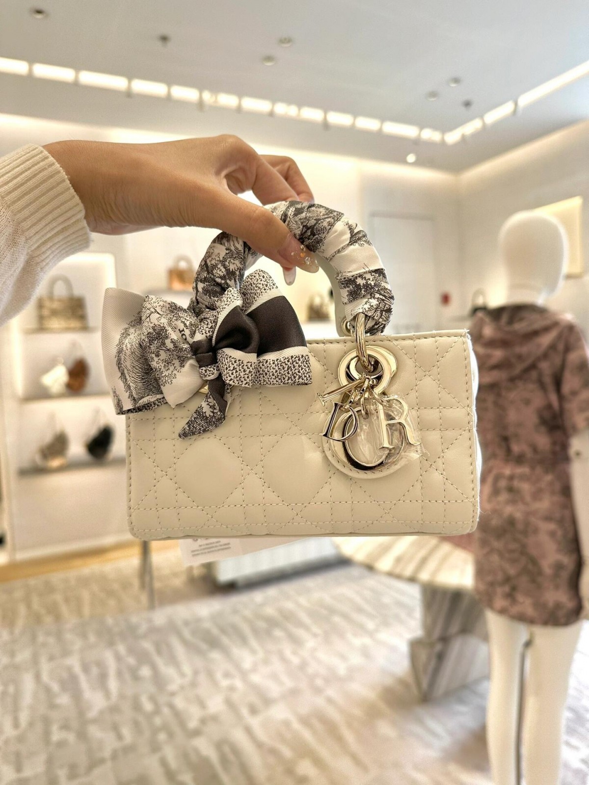 Shebag Lady Dior D joy bag full review（2024 Aug updated）-Best Quality Fake designer Bag Review, Replica designer bag ru
