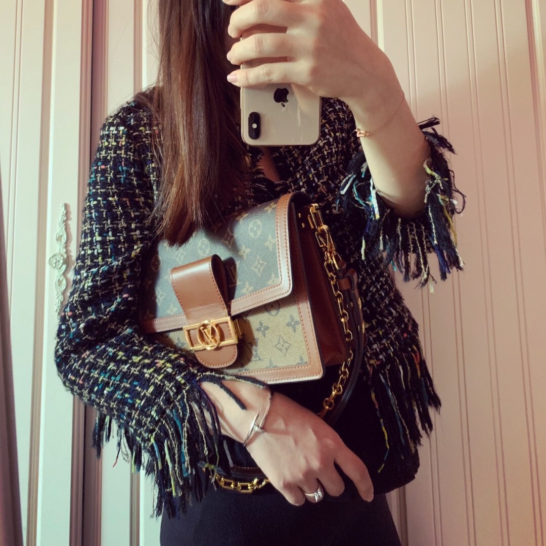 Shebag Louis Vuitton Dauphine medium size full reivew (2024 Aug updated)-Best Quality Fake designer Bag Review, Replica designer bag ru