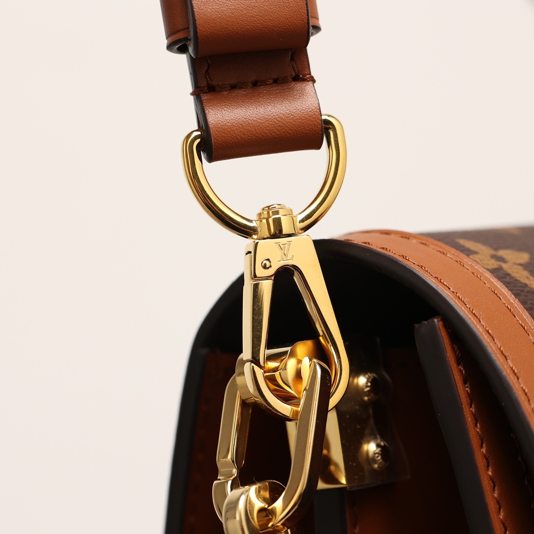 Shebag Louis Vuitton Dauphine medium size full reivew (2024 Aug updated)-Best Quality Fake designer Bag Review, Replica designer bag ru