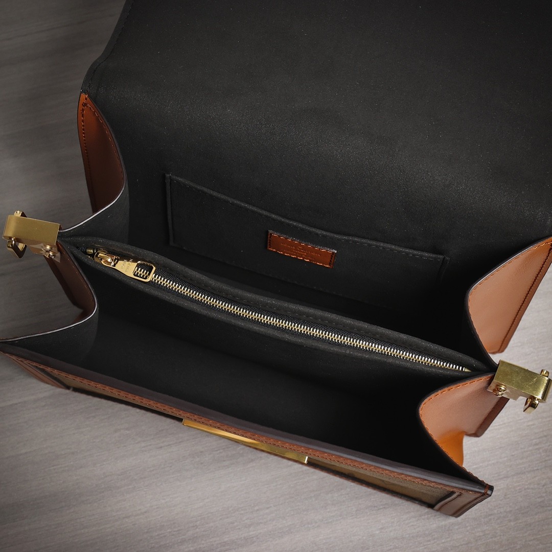 Shebag Louis Vuitton Dauphine medium size full reivew (2024 Aug updated)-Best Quality Fake designer Bag Review, Replica designer bag ru