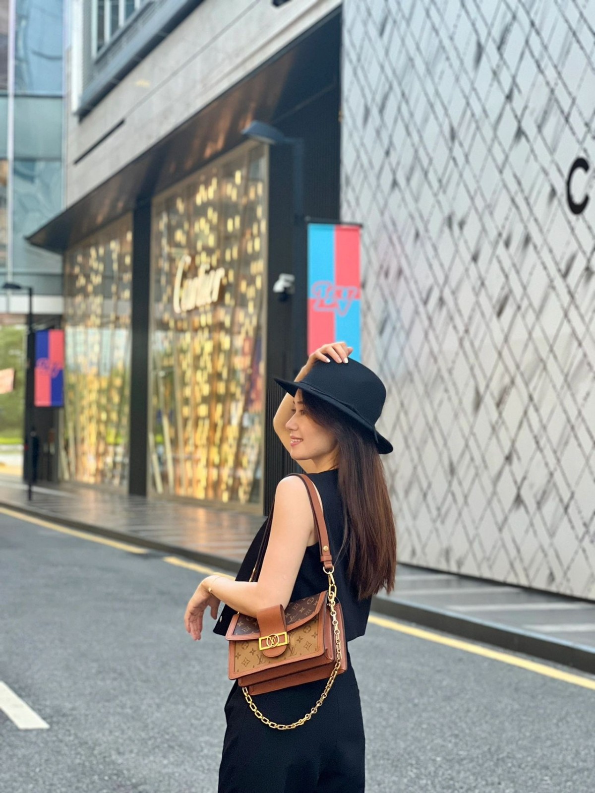Shebag Louis Vuitton Dauphine medium size full reivew (2024 Aug updated)-Best Quality Fake designer Bag Review, Replica designer bag ru
