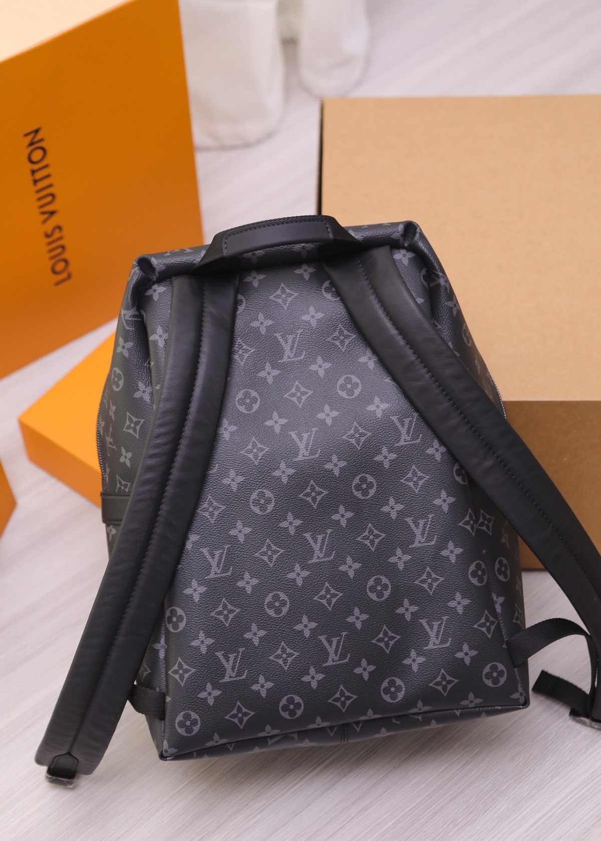 Shebag Louis Vuitton Discovery backpack M43186 full review (2024 Aug Updated)-Best Quality Fake designer Bag Review, Replica designer bag ru