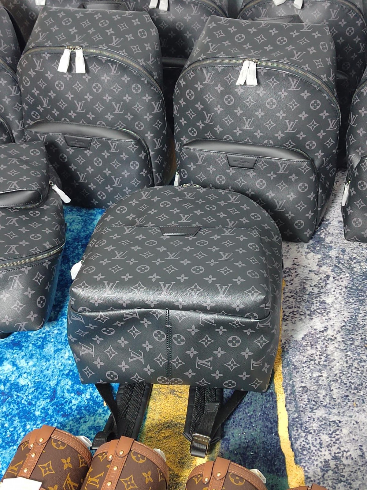 Shebag Louis Vuitton Discovery backpack M43186 full review (2024 Aug Updated)-Best Quality Fake designer Bag Review, Replica designer bag ru