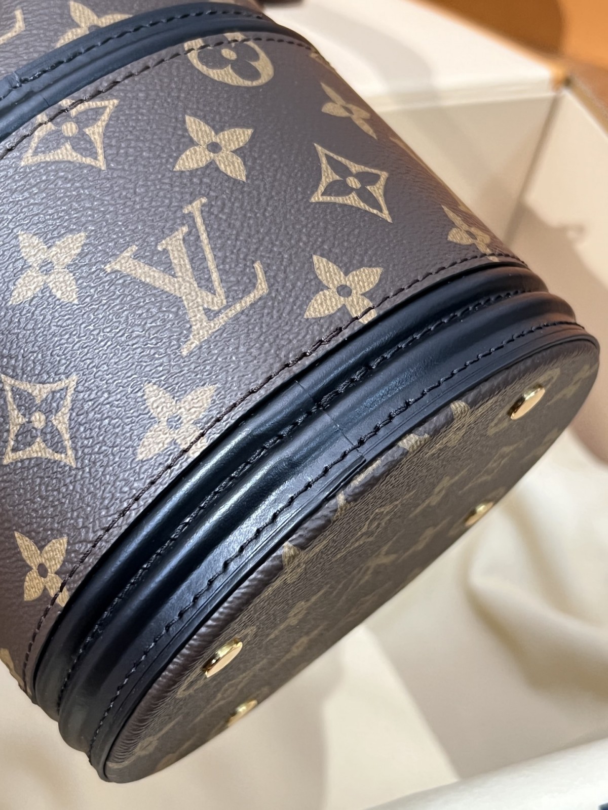 Shebag Louis Vuitton Canoe bag full review (2024 Aug updated)-Best Quality Fake designer Bag Review, Replica designer bag ru