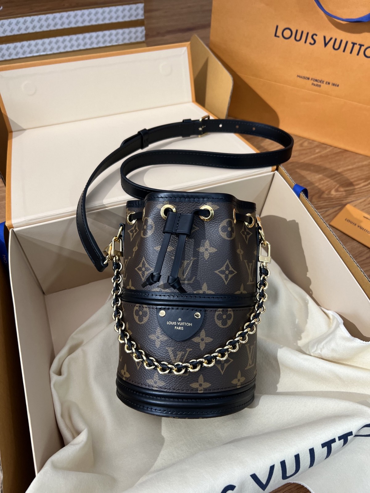 Shebag Louis Vuitton Canoe bag full review (2024 Aug updated)-Best Quality Fake designer Bag Review, Replica designer bag ru