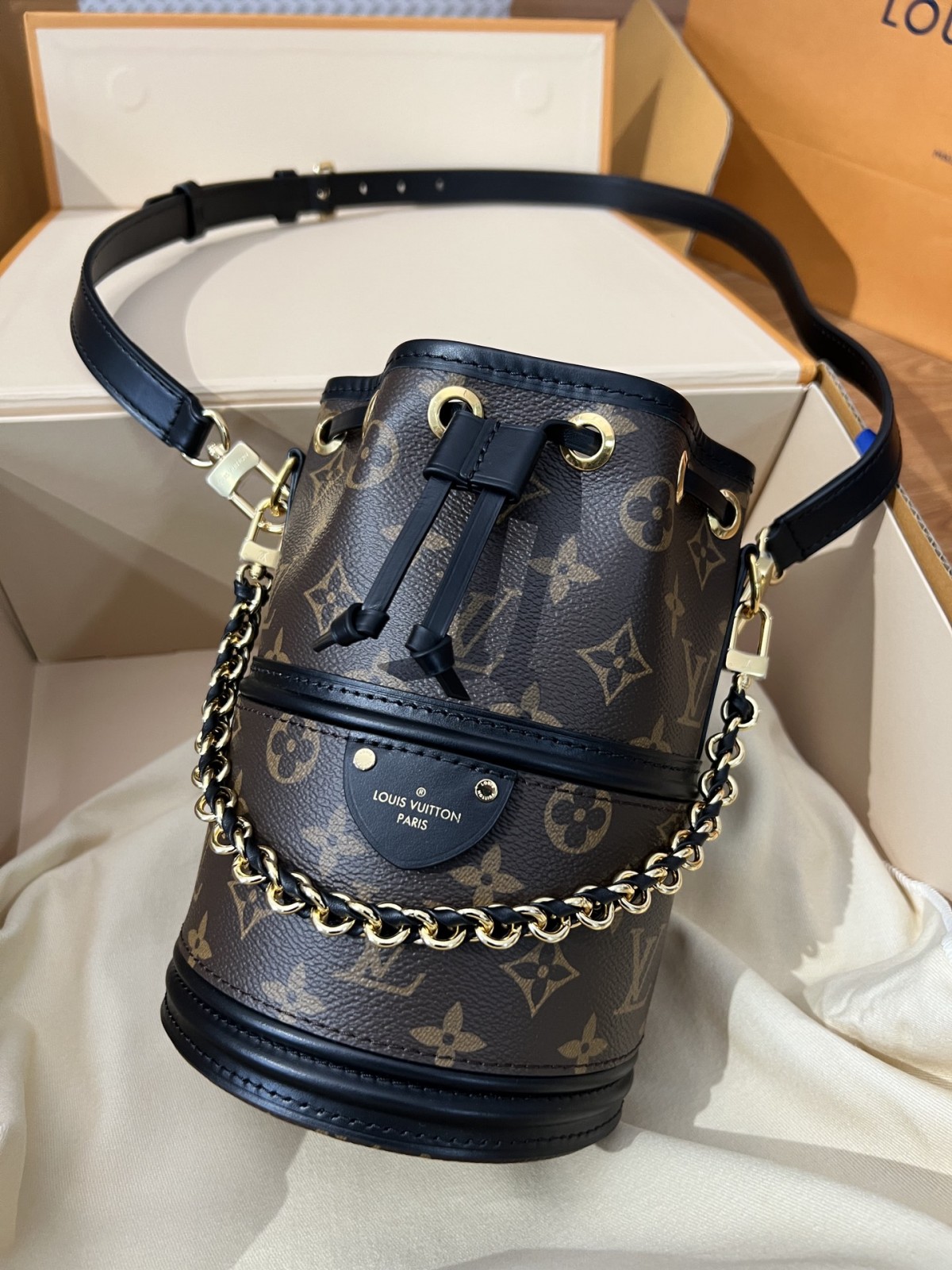 Shebag Louis Vuitton Canoe bag full review (2024 Aug updated)-Best Quality Fake designer Bag Review, Replica designer bag ru