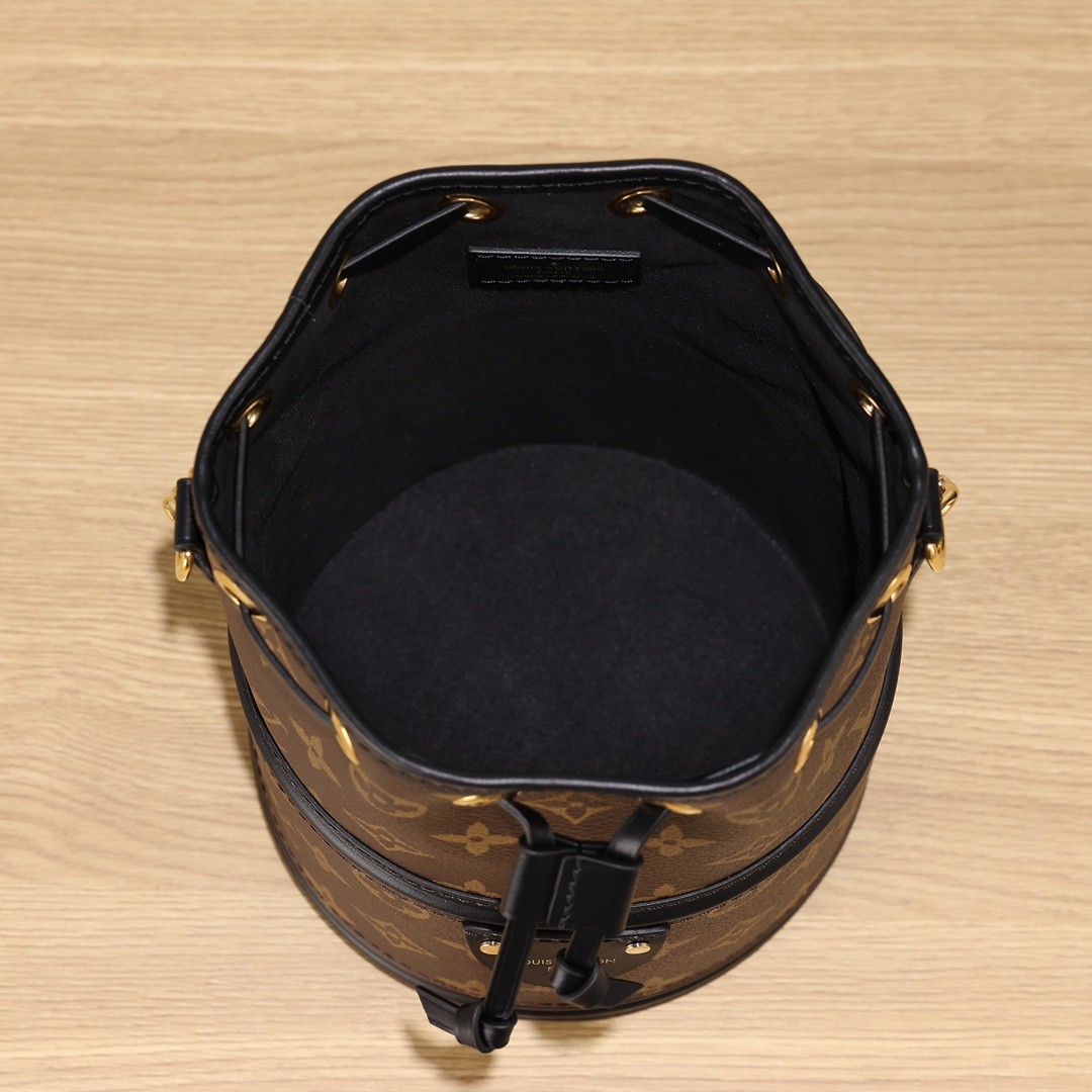 Shebag Louis Vuitton Canoe bag full review (2024 Aug updated)-Best Quality Fake designer Bag Review, Replica designer bag ru