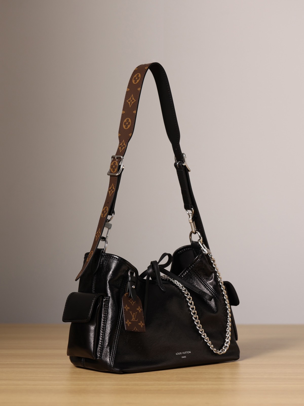 Shebag Louis Vuitton M24861 CARRYALL CARGO Bag full review（2024 Aug updated）-Best Quality Fake designer Bag Review, Replica designer bag ru
