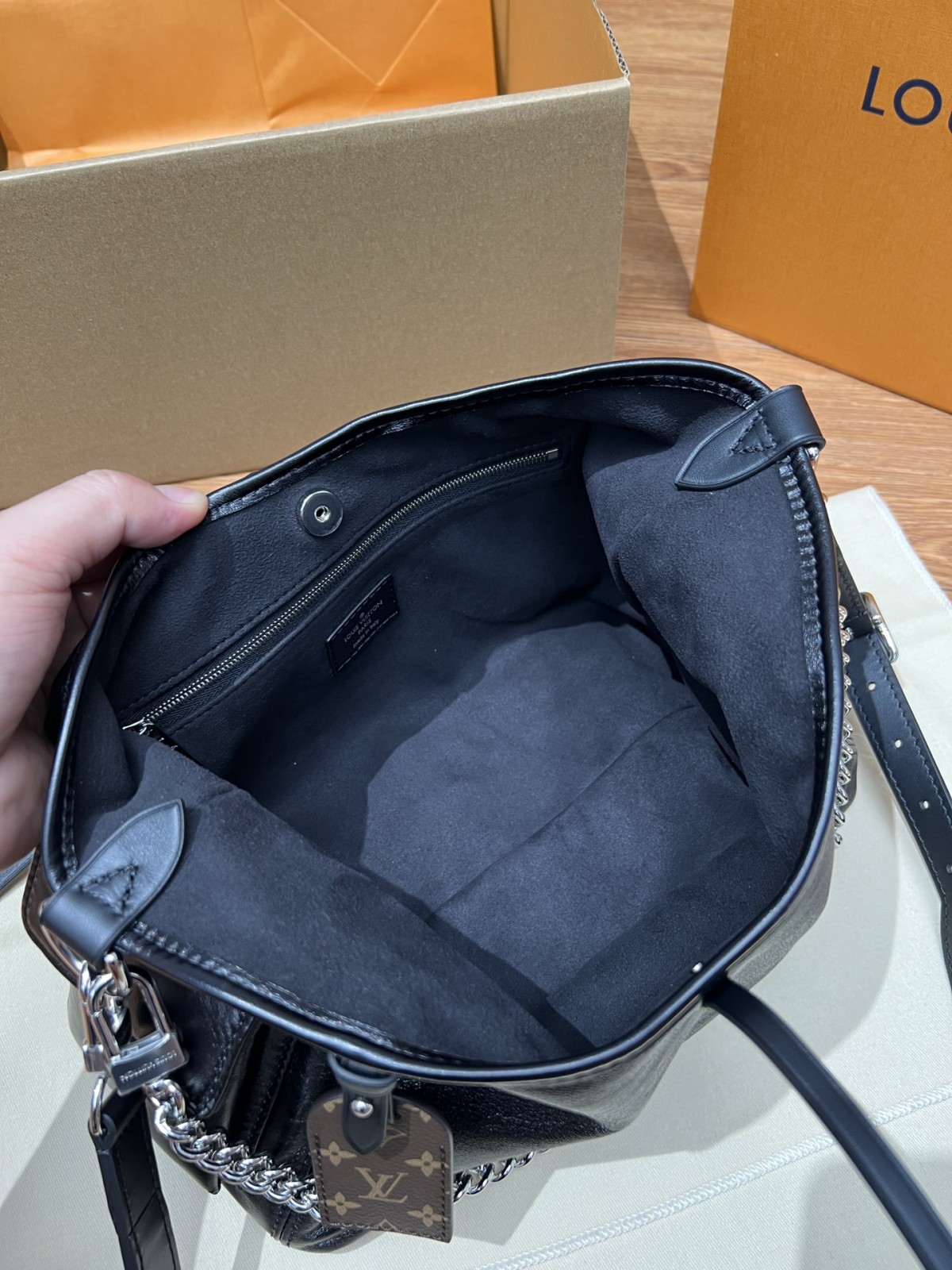Shebag Louis Vuitton M24861 CARRYALL CARGO Bag full review（2024 Aug updated）-Best Quality Fake designer Bag Review, Replica designer bag ru