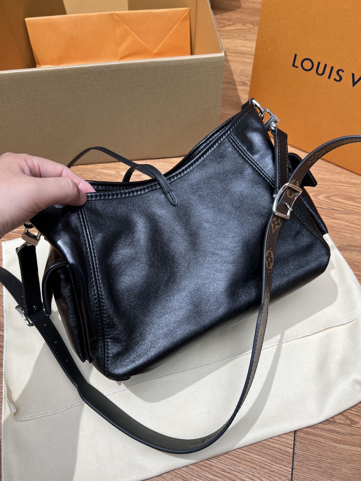 Shebag Louis Vuitton M24861 CARRYALL CARGO Bag full review（2024 Aug updated）-Best Quality Fake designer Bag Review, Replica designer bag ru