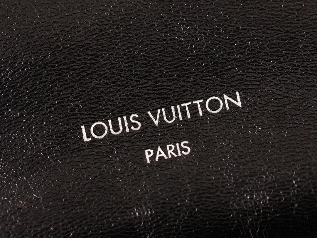 Shebag Louis Vuitton M24861 CARRYALL CARGO Bag full review（2024 Aug updated）-Best Quality Fake designer Bag Review, Replica designer bag ru