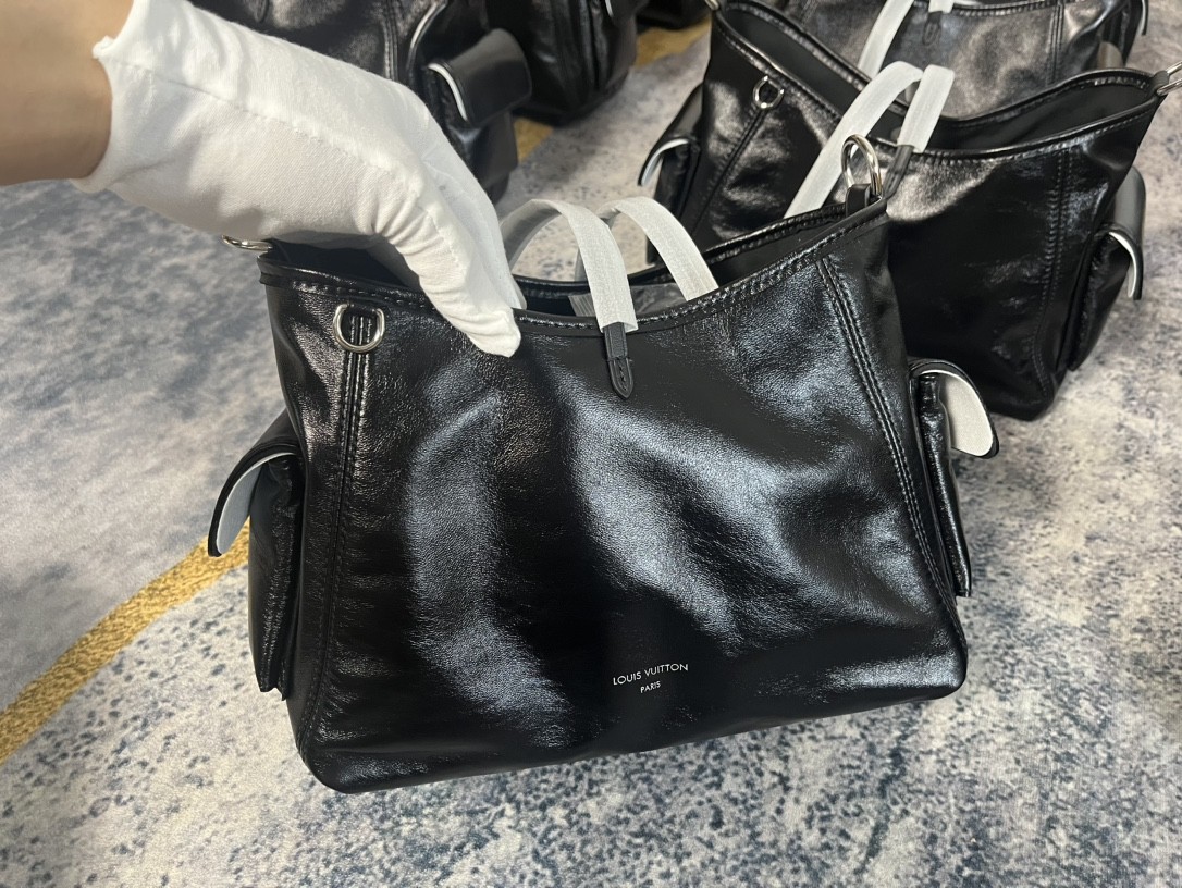 Shebag Louis Vuitton M24861 CARRYALL CARGO Bag full review（2024 Aug updated）-Best Quality Fake designer Bag Review, Replica designer bag ru