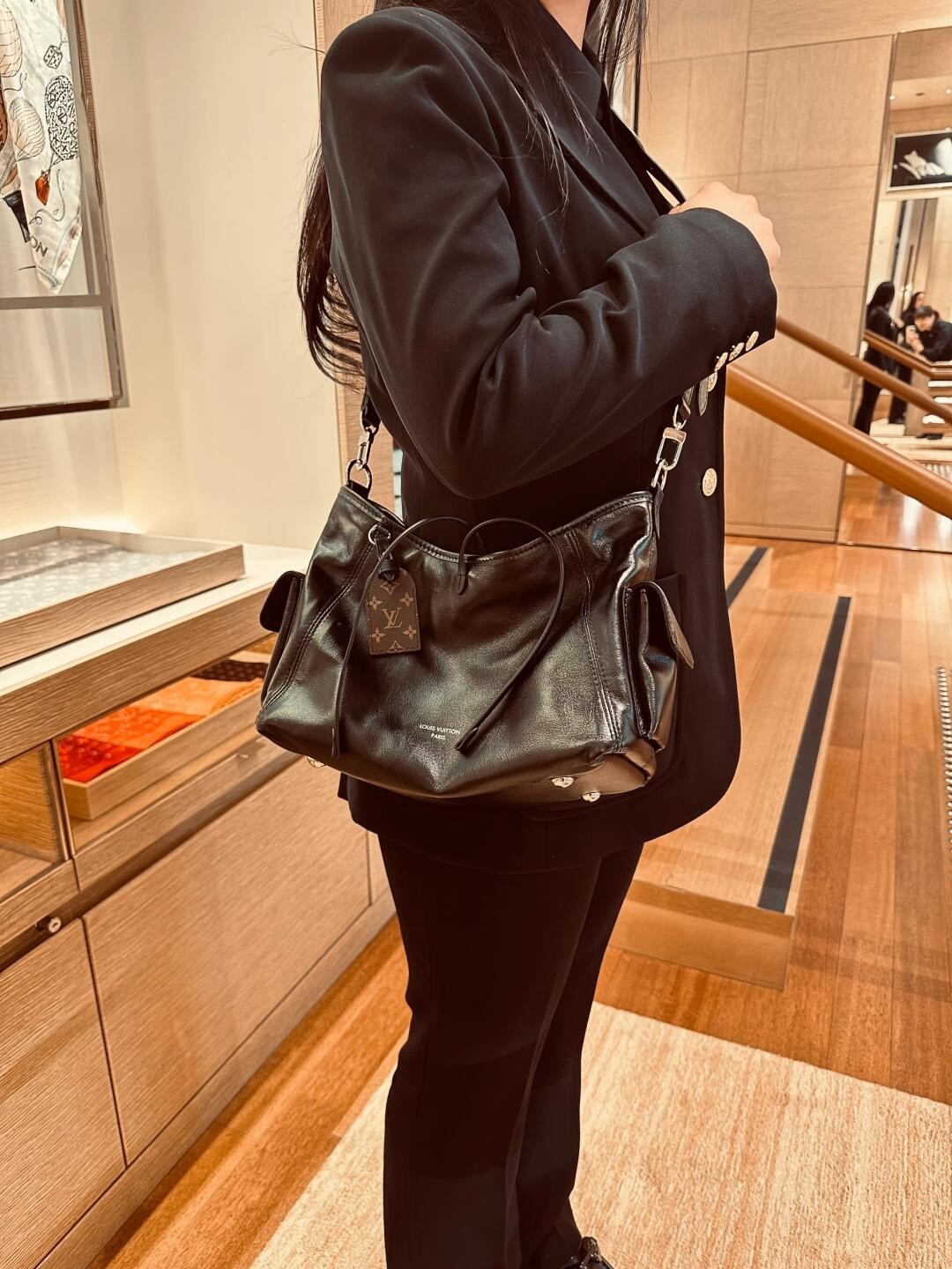Shebag Louis Vuitton M24861 CARRYALL CARGO Bag full review（2024 Aug updated）-Best Quality Fake designer Bag Review, Replica designer bag ru