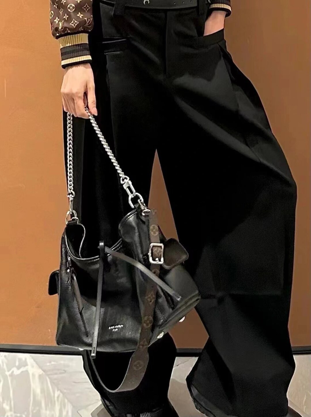 Shebag Louis Vuitton M24861 CARRYALL CARGO Bag full review（2024 Aug updated）-Best Quality Fake designer Bag Review, Replica designer bag ru