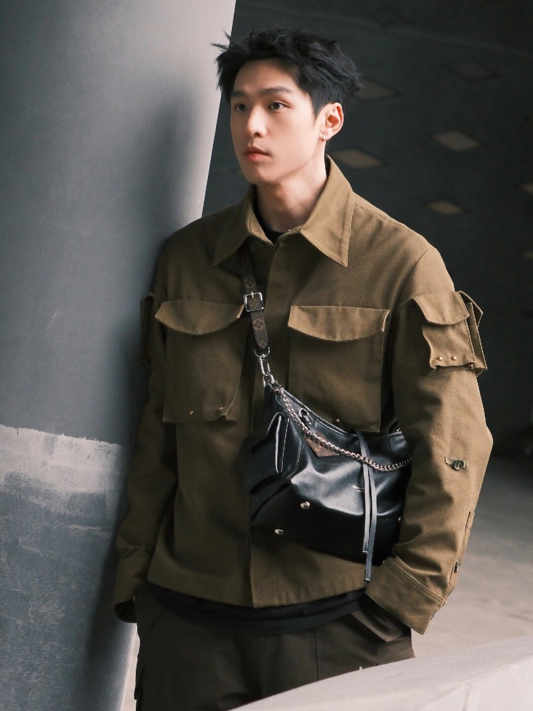 Shebag Louis Vuitton M24861 CARRYALL CARGO Bag full review（2024 Aug updated）-Best Quality Fake designer Bag Review, Replica designer bag ru