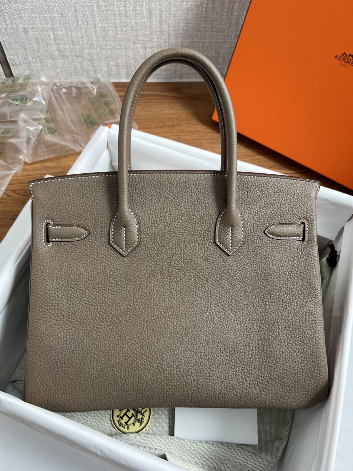 Shebag Hermes Birkin 30 bag in grey full review(2024 Aug updated)-Best Quality Fake designer Bag Review, Replica designer bag ru Shebag Hermes Birkin 30 bag in grey full review(2024 Aug updated)-Best Quality Fake designer Bag Review, Replica designer bag ru
