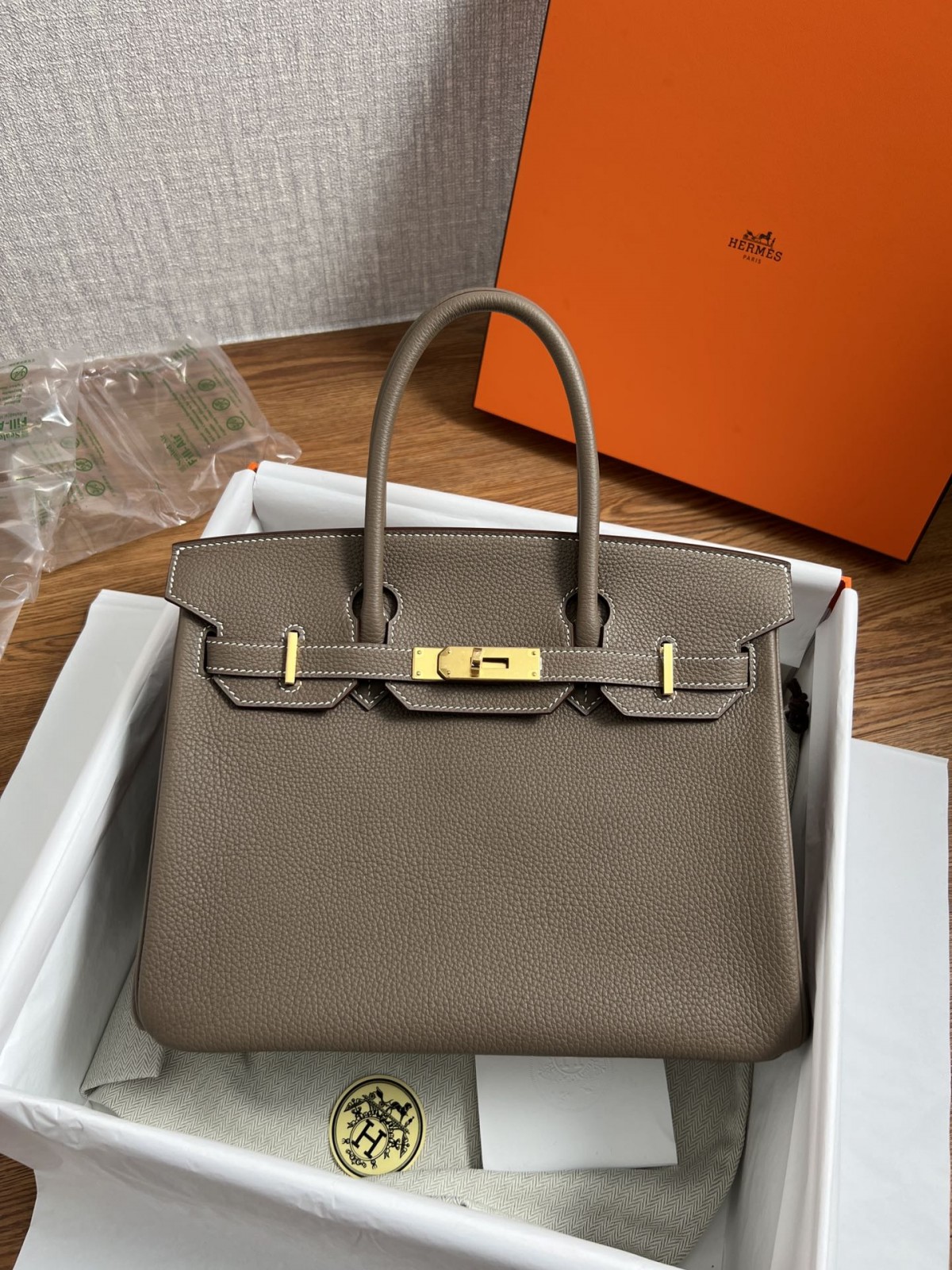 Shebag Hermes Birkin 30 bag in grey full review(2024 Aug updated)-Best Quality Fake designer Bag Review, Replica designer bag ru Shebag Hermes Birkin 30 bag in grey full review(2024 Aug updated)-Best Quality Fake designer Bag Review, Replica designer bag ru