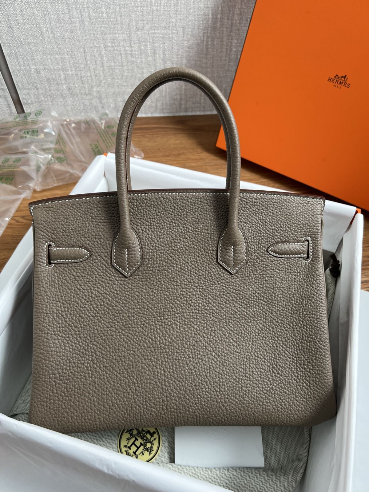 Shebag Hermes Birkin 30 bag in grey full review(2024 Aug updated)-Best Quality Fake designer Bag Review, Replica designer bag ru Shebag Hermes Birkin 30 bag in grey full review(2024 Aug updated)-Best Quality Fake designer Bag Review, Replica designer bag ru