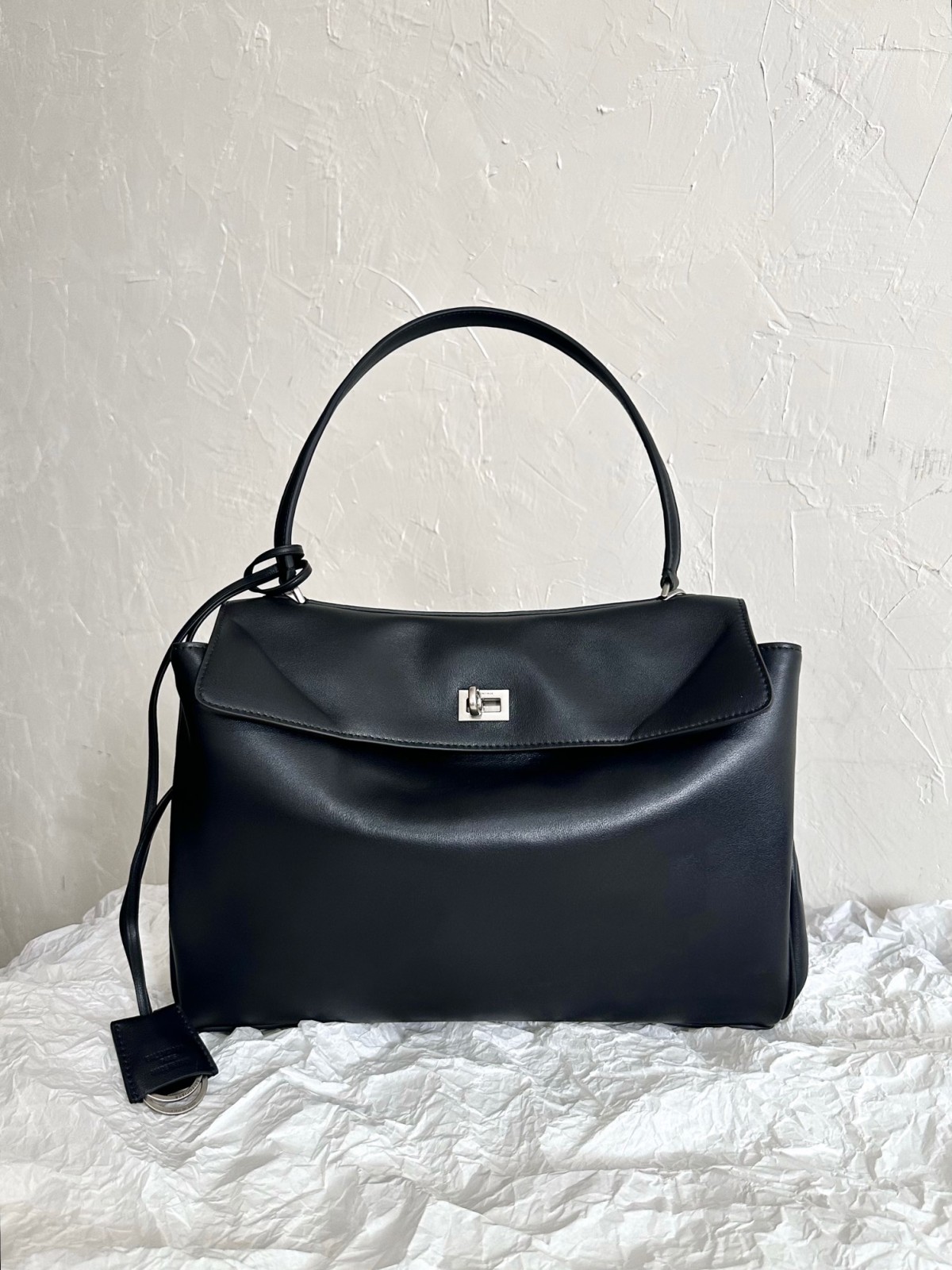 Shebag Balenciaga Rodeo Bag Replica Review（2024 Sep updated）-Best Quality Fake designer Bag Review, Replica designer bag ru