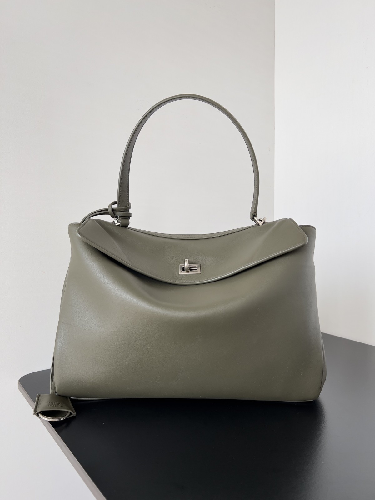 Shebag Balenciaga Rodeo Bag Replica Review（2024 Sep updated）-Best Quality Fake designer Bag Review, Replica designer bag ru