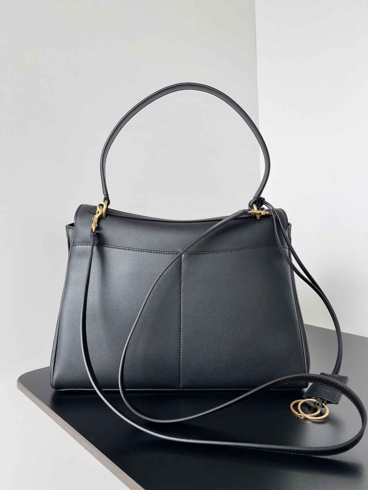Shebag Balenciaga Rodeo Bag Replica Review（2024 Sep updated）-Best Quality Fake designer Bag Review, Replica designer bag ru