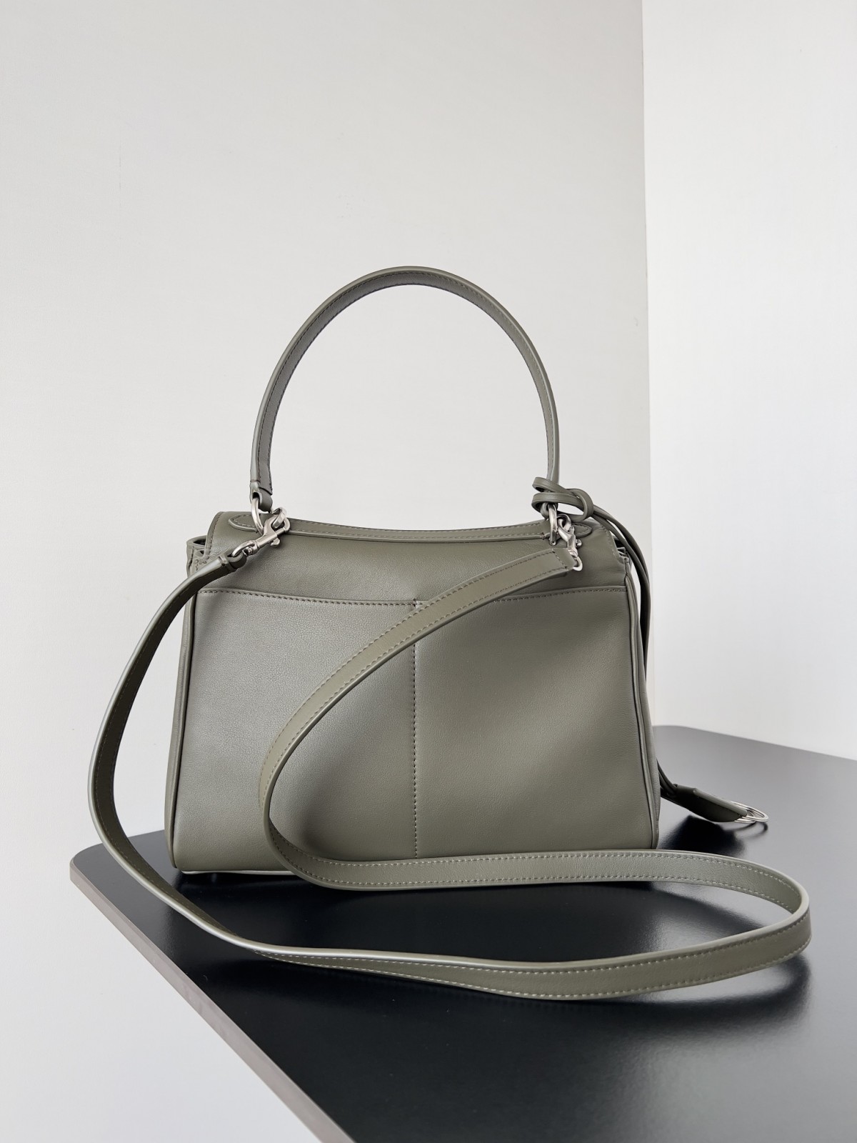 Shebag Balenciaga Rodeo Bag Replica Review（2024 Sep updated）-Best Quality Fake designer Bag Review, Replica designer bag ru