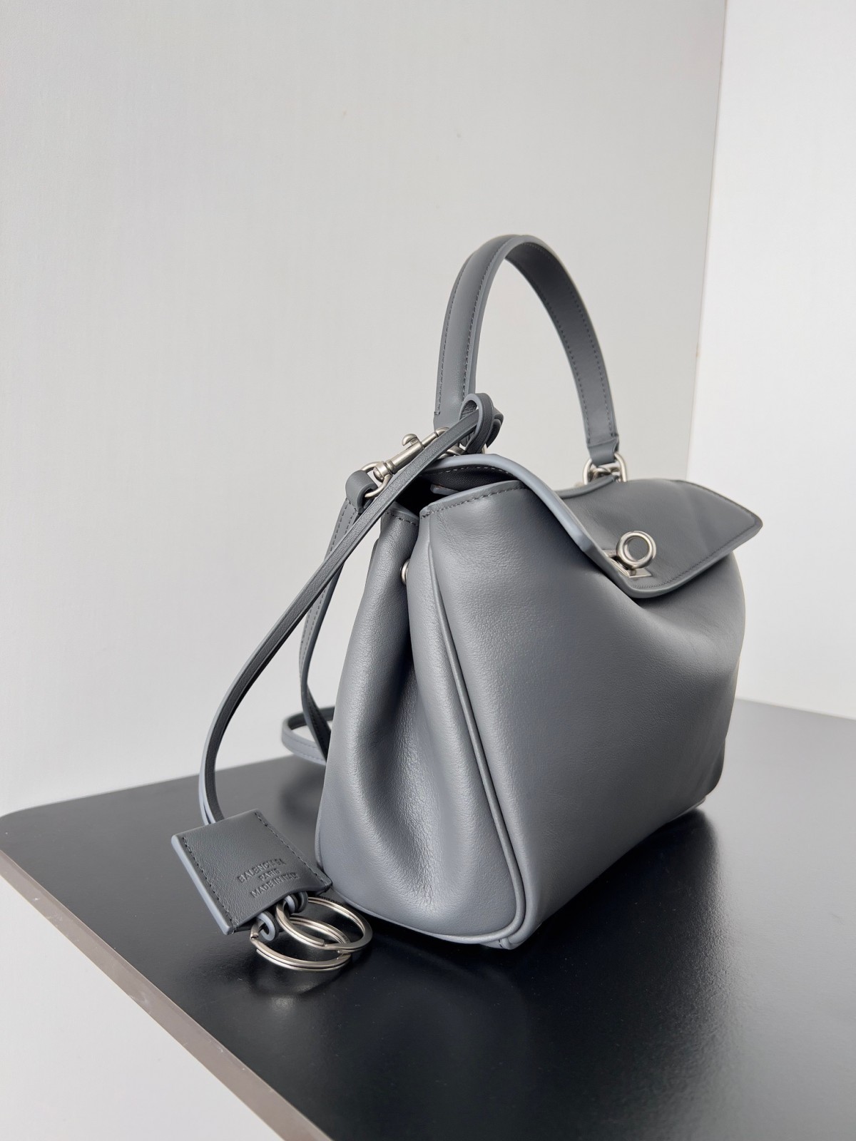Shebag Balenciaga Rodeo Bag Replica Review（2024 Sep updated）-Best Quality Fake designer Bag Review, Replica designer bag ru