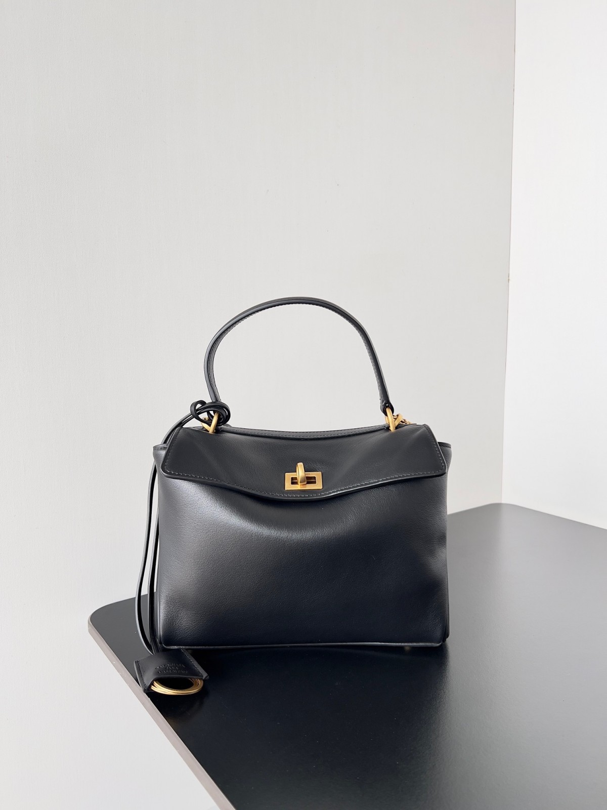 Shebag Balenciaga Rodeo Bag Replica Review（2024 Sep updated）-Best Quality Fake designer Bag Review, Replica designer bag ru