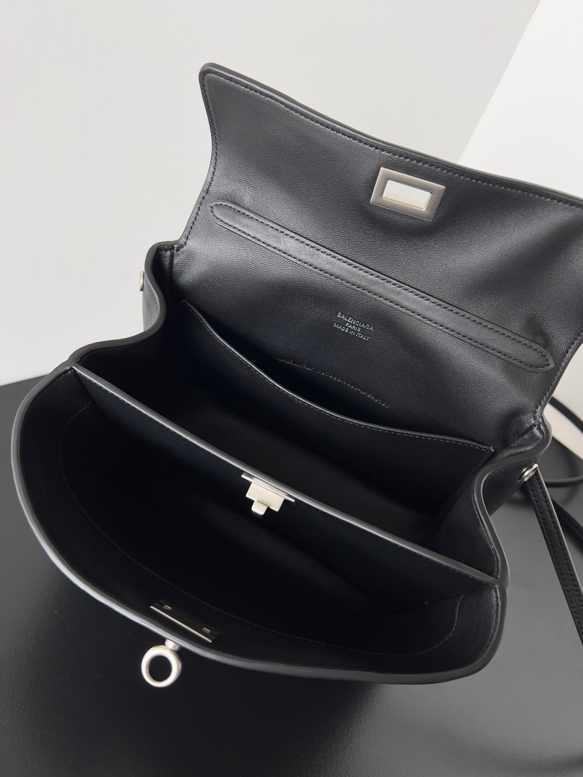 Shebag Balenciaga Rodeo Bag Replica Review（2024 Sep updated）-Best Quality Fake designer Bag Review, Replica designer bag ru