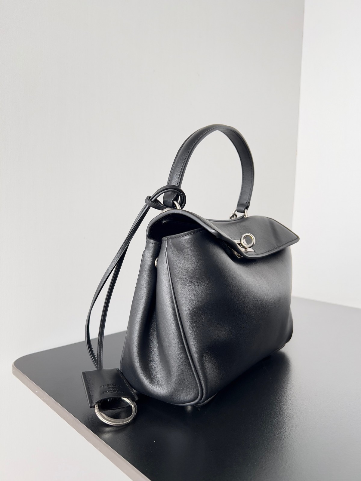 Shebag Balenciaga Rodeo Bag Replica Review（2024 Sep updated）-Best Quality Fake designer Bag Review, Replica designer bag ru