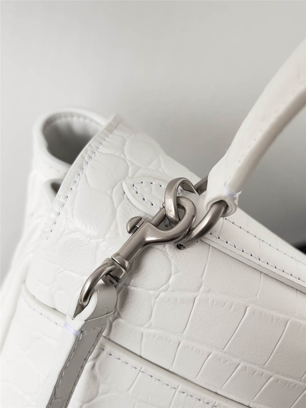Shebag Balenciaga Rodeo Bag Replica Review（2024 Sep updated）-Best Quality Fake designer Bag Review, Replica designer bag ru