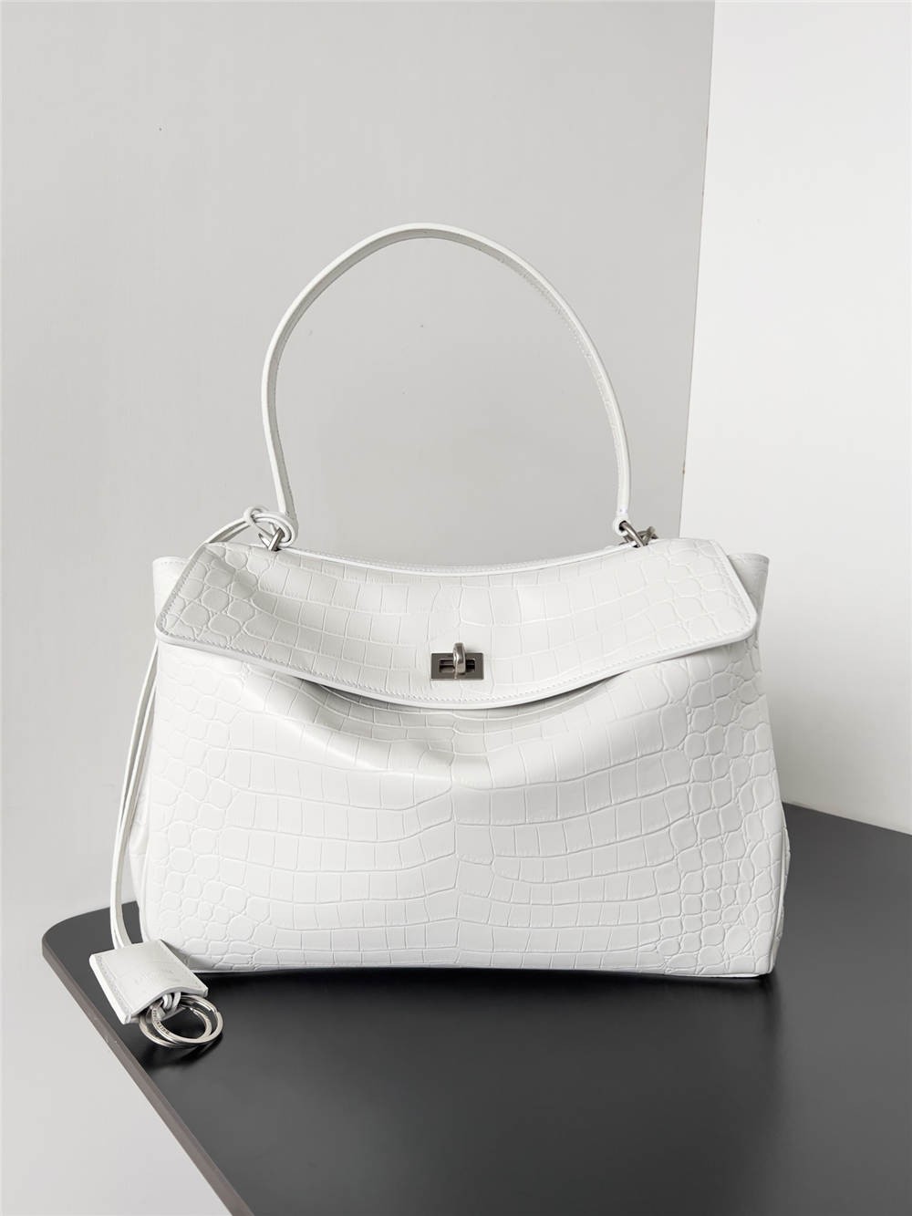 Shebag Balenciaga Rodeo Bag Replica Review（2024 Sep updated）-Best Quality Fake designer Bag Review, Replica designer bag ru