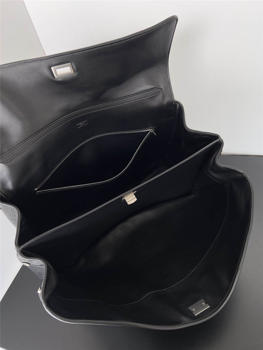 Shebag Balenciaga Rodeo Bag Replica Review（2024 Sep updated）-Best Quality Fake designer Bag Review, Replica designer bag ru