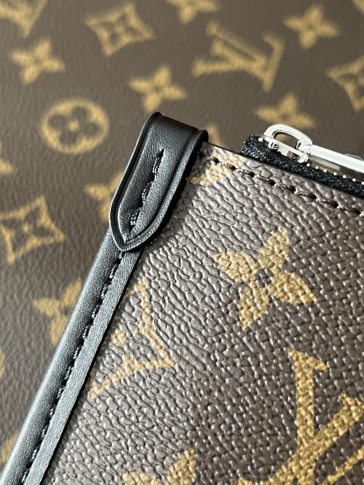 Shebag Louis Vuitton M25143 CARRYALL DARK medium size full review over 300 photos (2024 Sep updated )-Best Quality Fake designer Bag Review, Replica designer bag ru Shebag Louis Vuitton M25143 CARRYALL DARK medium size full review over 300 photos (2024 Sep updated )-Best Quality Fake designer Bag Review, Replica designer bag ru