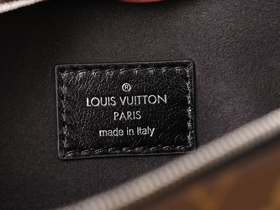 Shebag Louis Vuitton M25143 CARRYALL DARK medium size full review over 300 photos (2024 Sep updated )-Best Quality Fake designer Bag Review, Replica designer bag ru Shebag Louis Vuitton M25143 CARRYALL DARK medium size full review over 300 photos (2024 Sep updated )-Best Quality Fake designer Bag Review, Replica designer bag ru