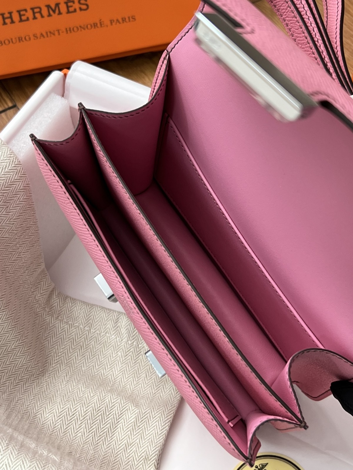 Shebag Hermes Constance 19 bag in pink Epsom full review(2024 Sep updated)-Best Quality Fake designer Bag Review, Replica designer bag ru Shebag Hermes Constance 19 bag in pink Epsom full review(2024 Sep updated)-Best Quality Fake designer Bag Review, Replica designer bag ru