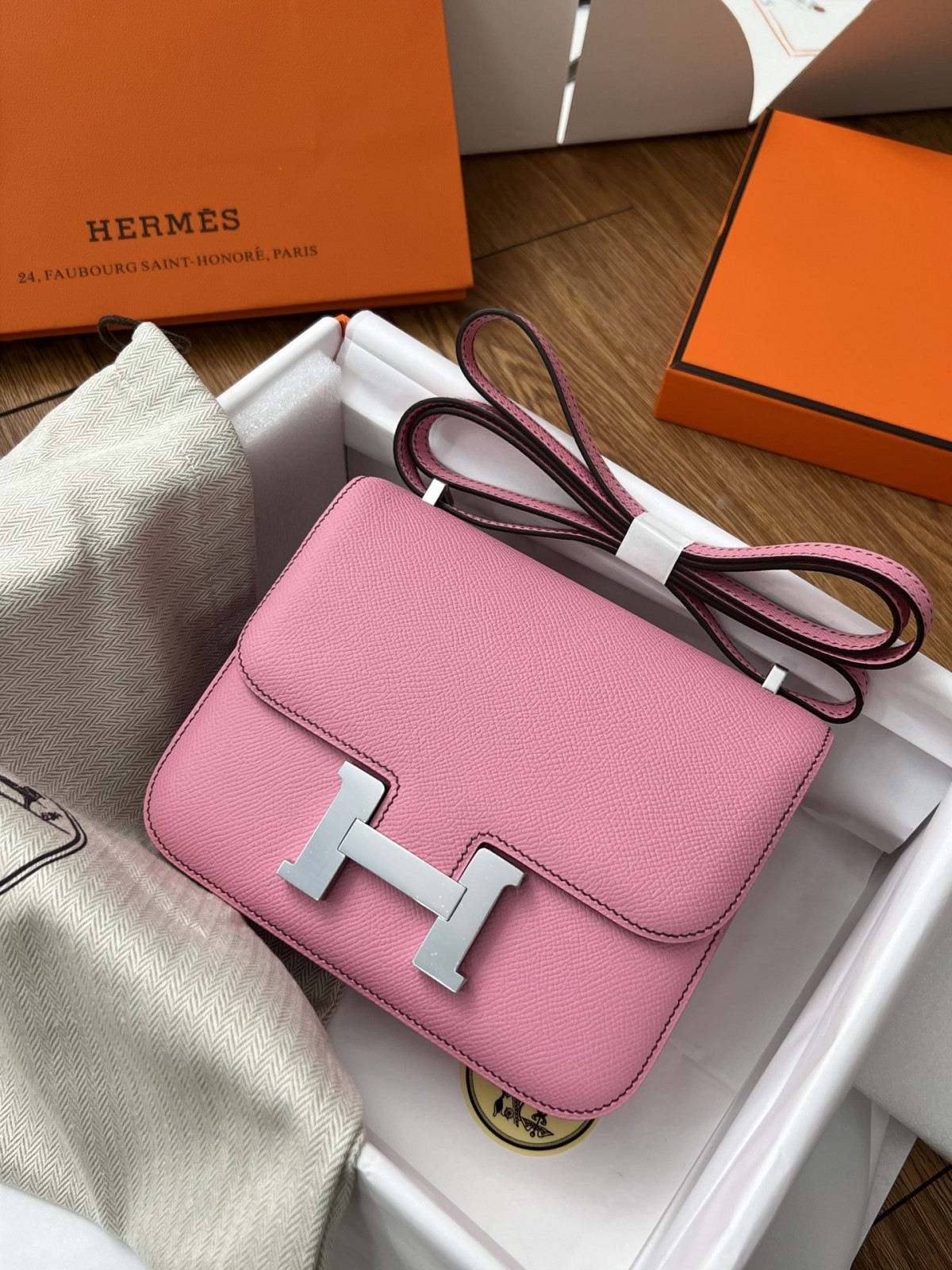 Shebag Hermes Constance 19 bag in pink Epsom full review(2024 Sep updated)-Best Quality Fake designer Bag Review, Replica designer bag ru Shebag Hermes Constance 19 bag in pink Epsom full review(2024 Sep updated)-Best Quality Fake designer Bag Review, Replica designer bag ru