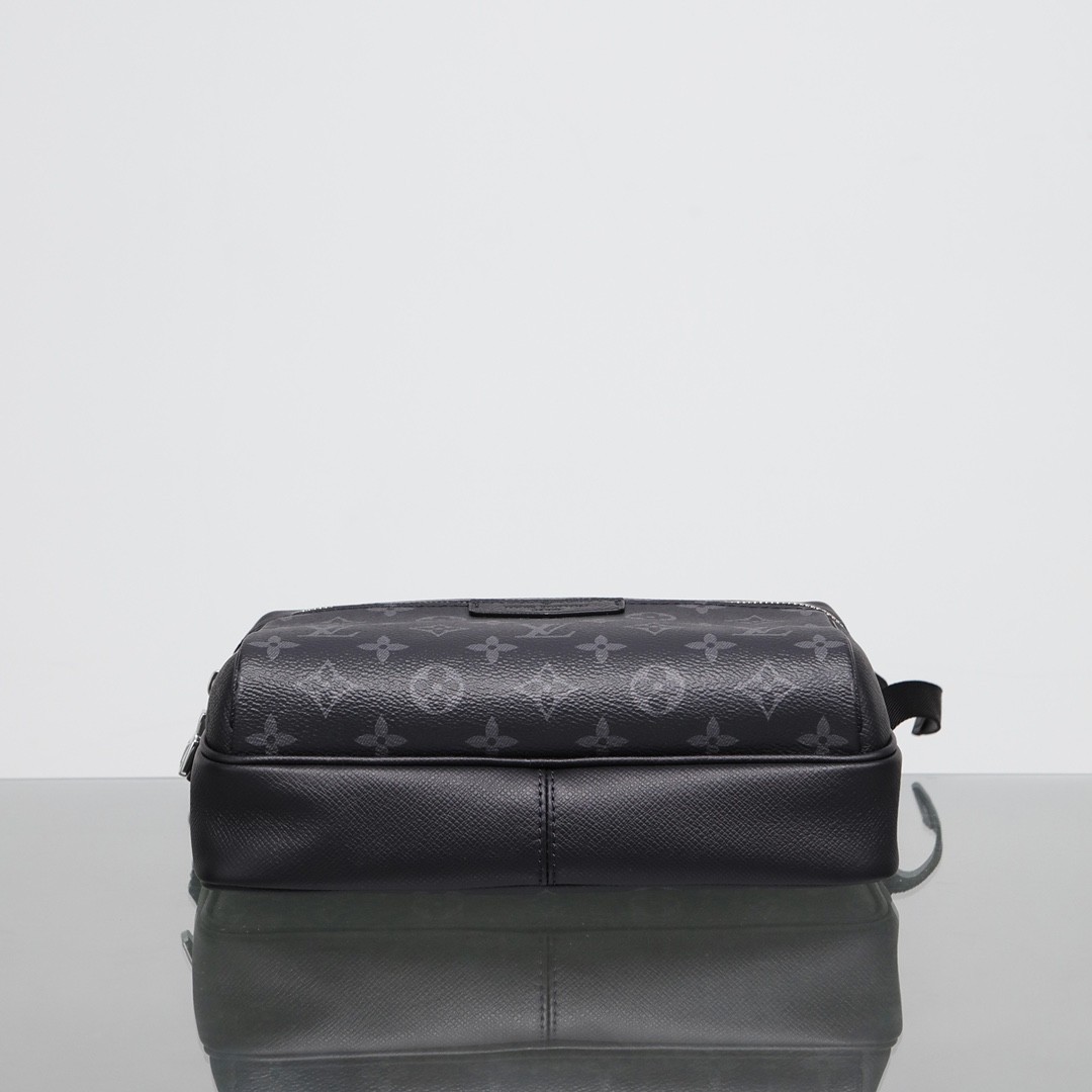Shebag Louis Vuitton M30233 OUTDOOR bag full review (2024 Sep updated)-Best Quality Fake designer Bag Review, Replica designer bag ru