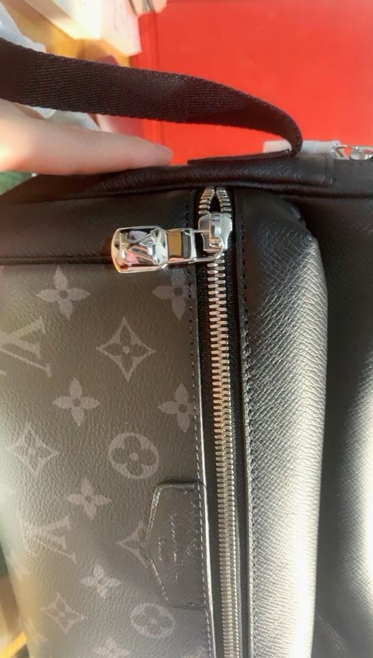 Shebag Louis Vuitton M30233 OUTDOOR bag full review (2024 Sep updated)-Best Quality Fake designer Bag Review, Replica designer bag ru