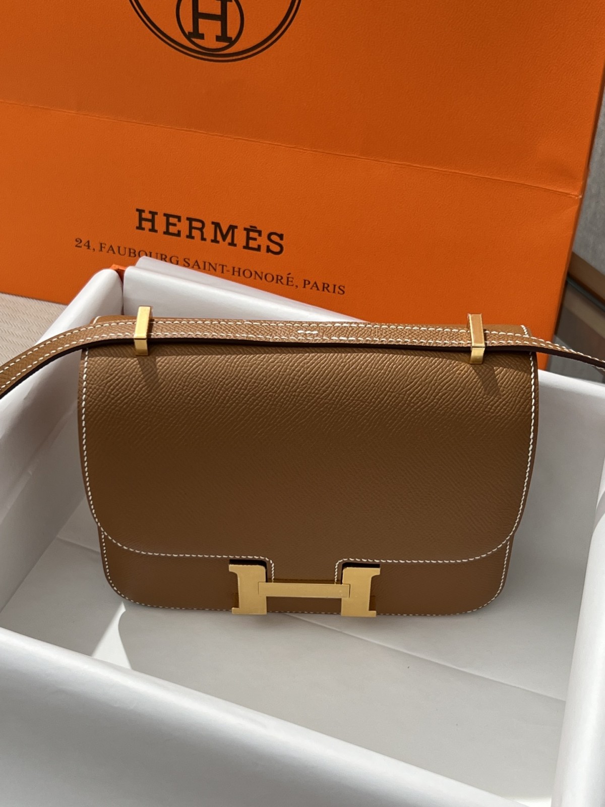 Shebag VS Authentic! Hermes Constance 19 in golden brown (2024 Sep updated)-Best Quality Fake designer Bag Review, Replica designer bag ru