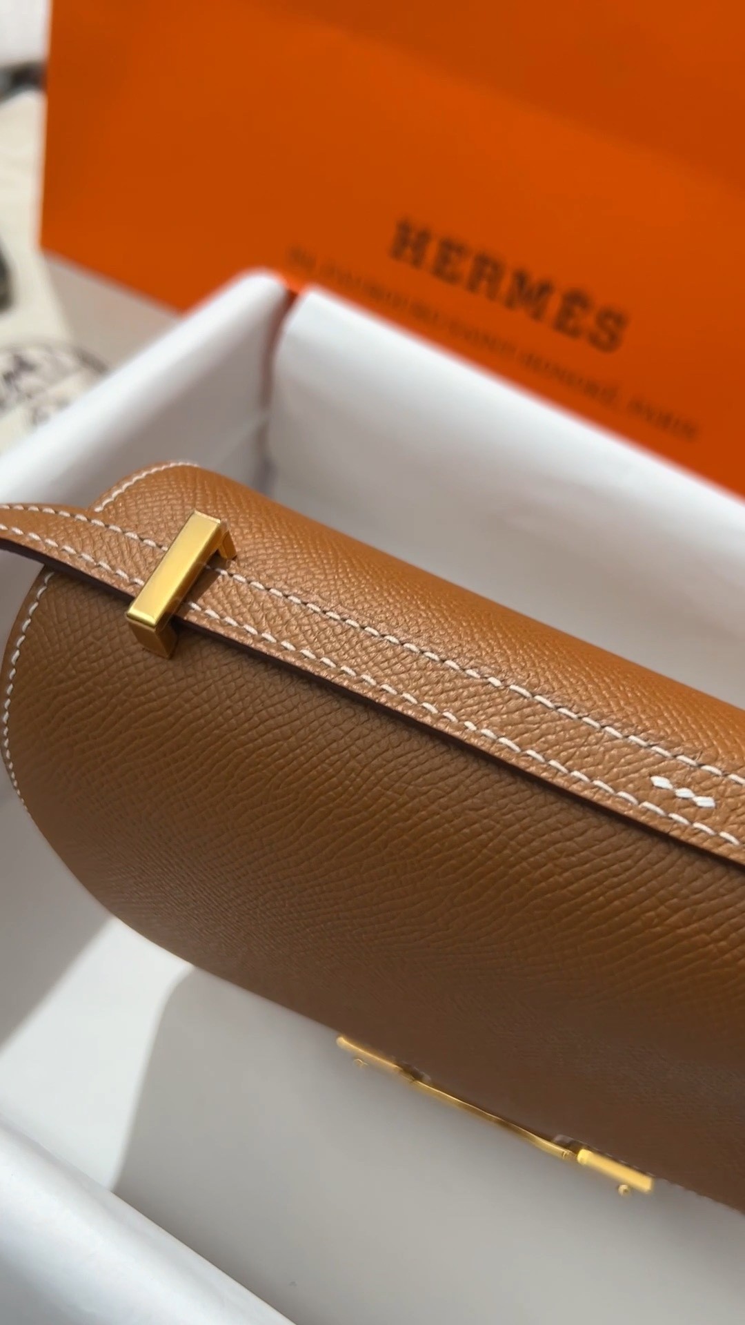 Shebag VS Authentic! Hermes Constance 19 in golden brown (2024 Sep updated)-Best Quality Fake designer Bag Review, Replica designer bag ru