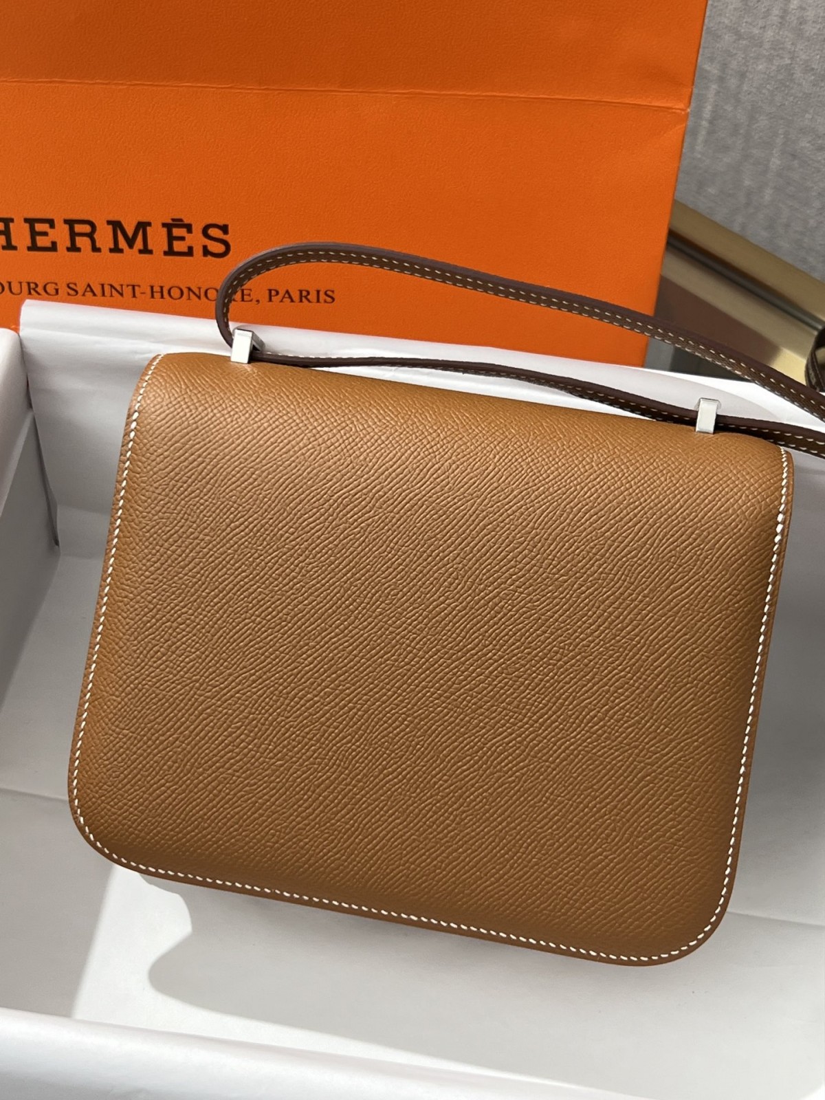 Shebag VS Authentic! Hermes Constance 19 in golden brown (2024 Sep updated)-Best Quality Fake designer Bag Review, Replica designer bag ru